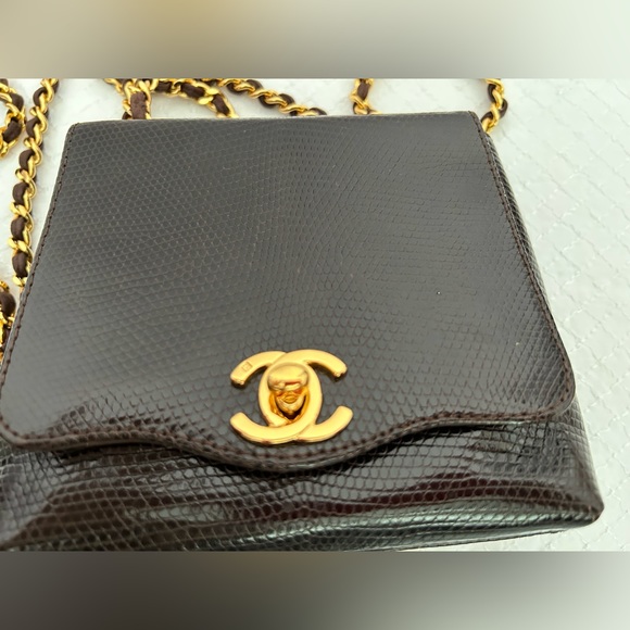 AUTHENTIC CHANEL SMALL BROWN LIZARD BAG - Picture 2 of 6